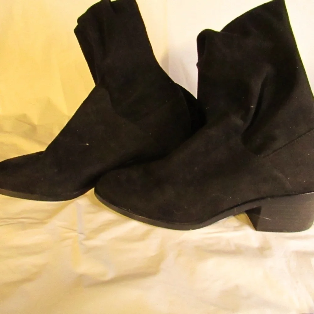 Steve Madden Black Over the Knee Boots